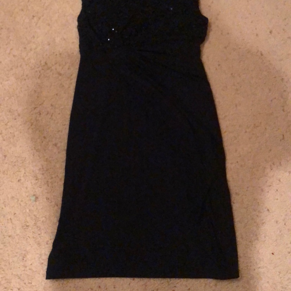 Dress - Picture 3 of 8